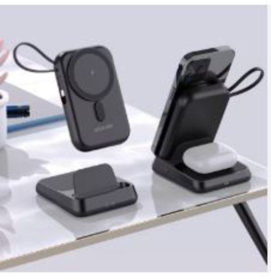 Image sur Batterie externe Green Lion 3-en-1 Magsafe 10 000 mAh, support de charge pour téléphone portable, charge rapide PD 20 W, chargeur pour écouteurs, sortie filaire 20 W, sortie sans fil 15 W, câbles intégrés, port Type-C - Noir